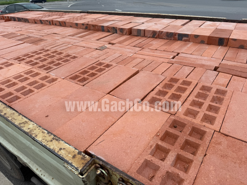 Gạch Thất Cổ Không Trát 300x150x70